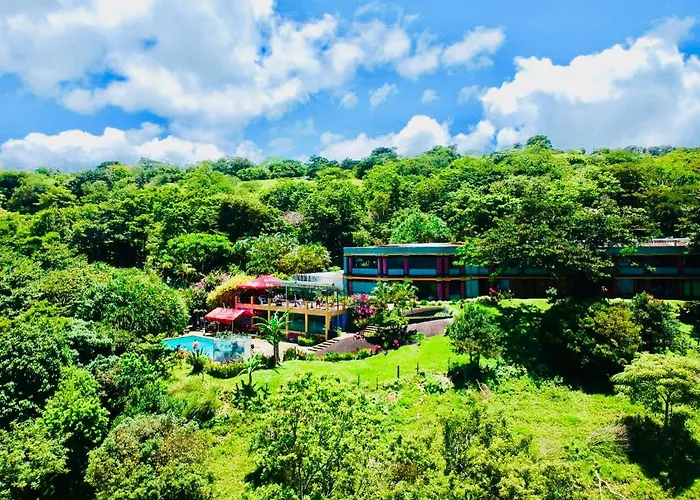 Arenal Brewery & 2*