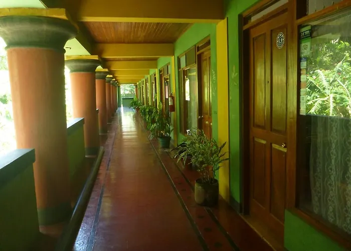 Lake Arenal Brewery & Hotel Hotel Tilaran