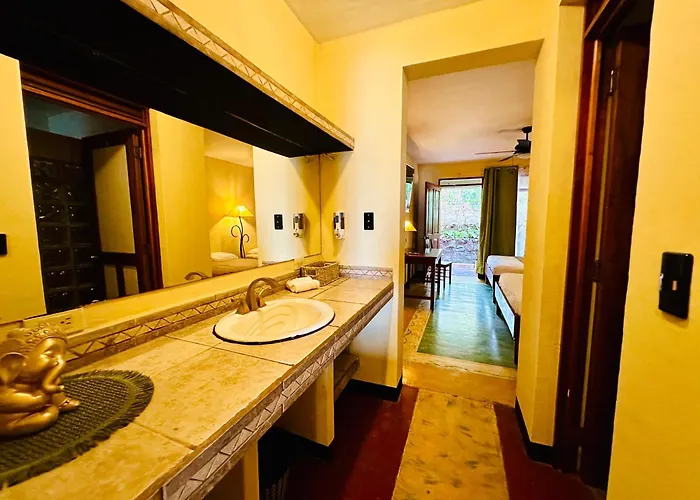 Hotel Lake Arenal Brewery & Hotel Tilaran