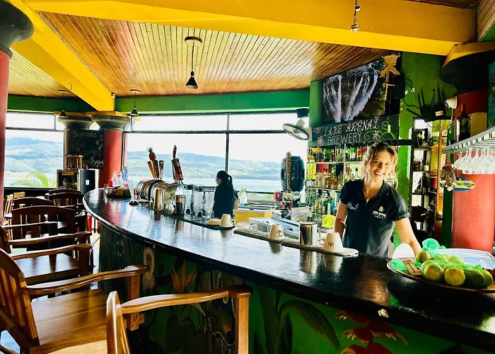 Hotel Lake Arenal Brewery & Hotel Tilaran