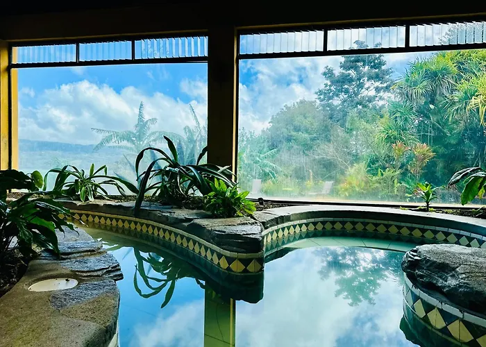 Lake Arenal Brewery & Hotel 2* Tilaran