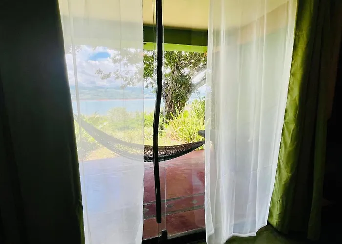 Hotel Lake Arenal Brewery & Hotel